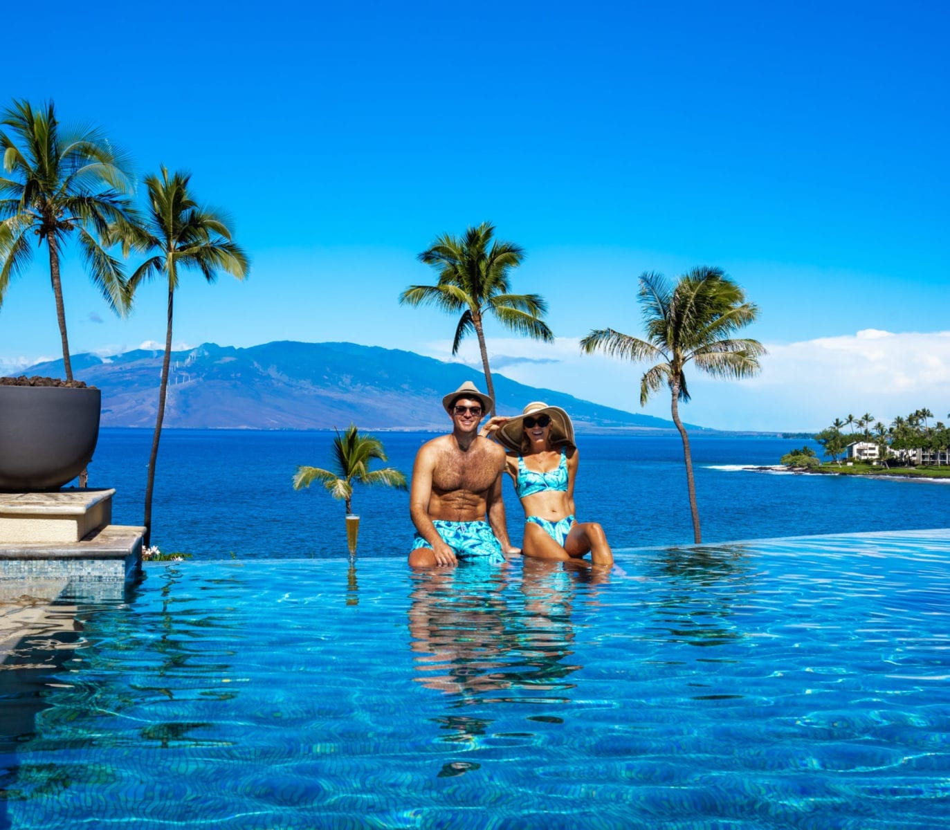 how to book a honeymoon in hawaii